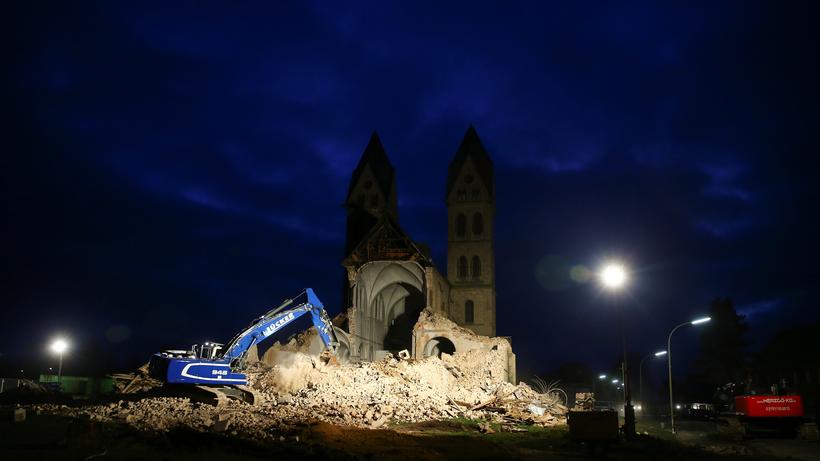 http://img.zeit.de/gesellschaft/2018-01/erkelenz-immerather-dom-abriss-greenpeace-protest-braunkohletagebau/wide__820x461__desktop