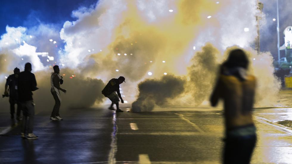 USA Ausgangssperre in Ferguson verlängert ZEIT ONLINE