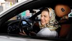 Saudische Frauen feiern Ende des Fahrverbots