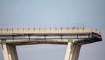 Westteil der Brücke in Genua einsturzgefährdet