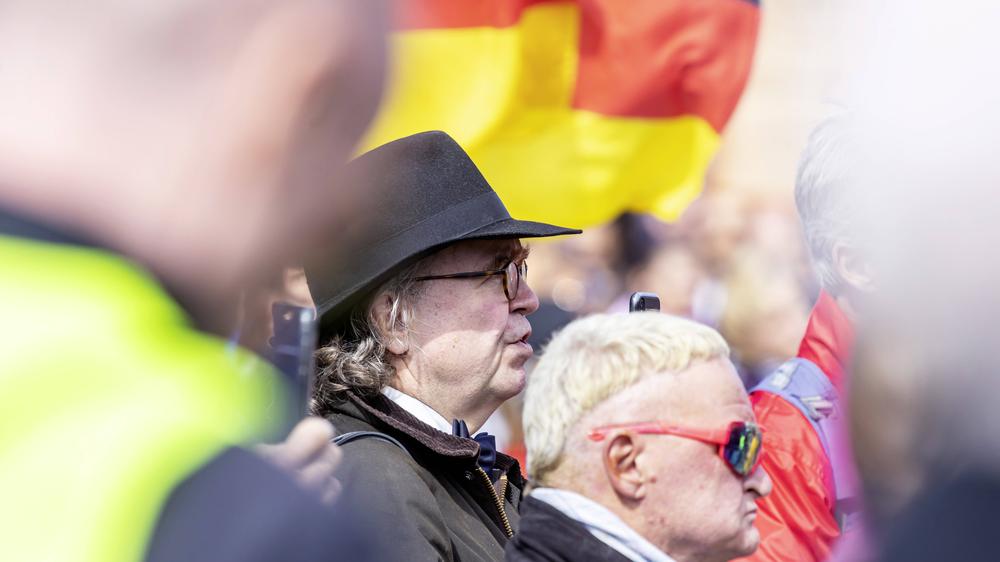 Stuttgart Stadt Untersagt Afd Demonstration Gegen Corona