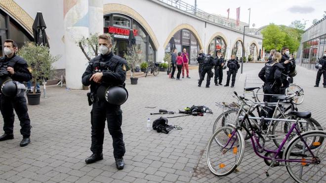 Staatsschutz Ermittelt Hintergrund F R Angriff Auf Zdf Team Unklar