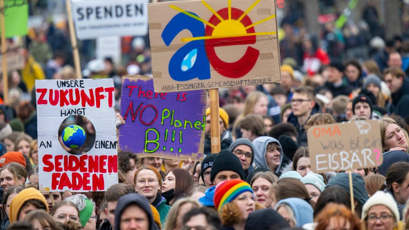 Klima Fridays for Future Demo Tausende für mehr Klimaschutz ZEIT ONLINE