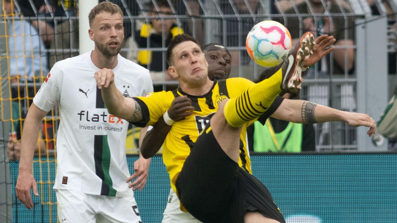 Fu Ball Bvb H Lt Titelrennen Spannend Gegen M Nchengladbach