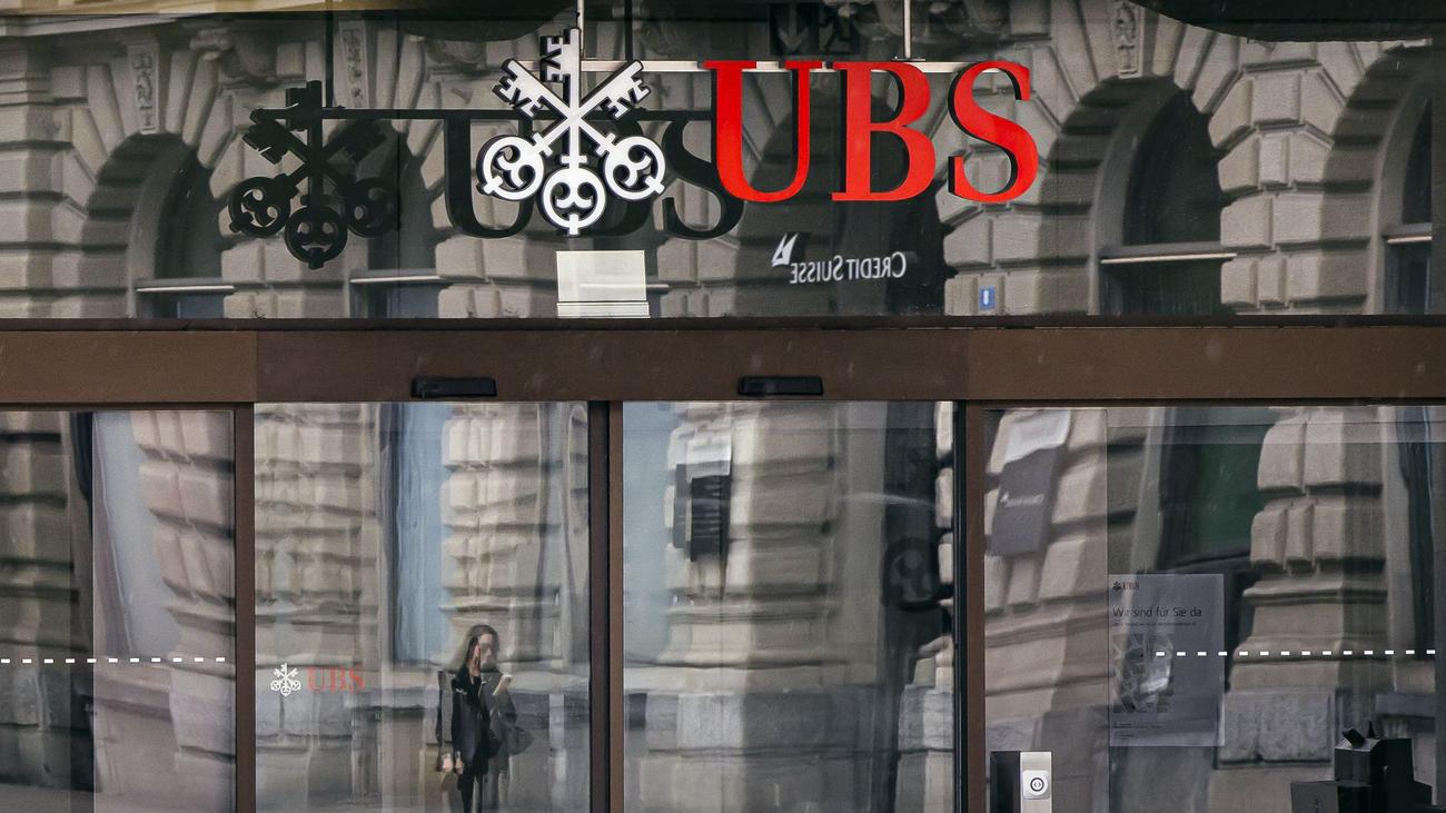 Bernahme Von Eu Kommission Genehmigt Ubs Bernimmt Credit Suisse