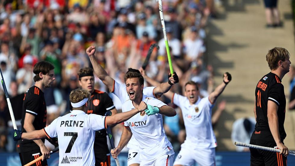 Hockey Em Hockey Herren Wieder In Gala Form Gegen Niederlande