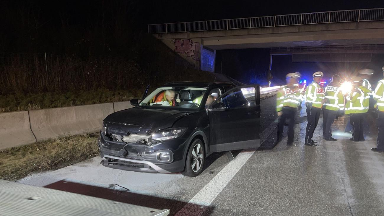 B Blingen F Nf Autos Und Drei Verletzte Auffahrunfall Auf A Zeit