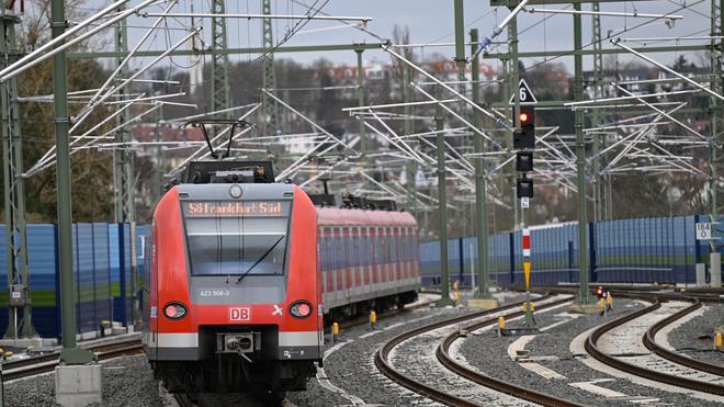 Verkehr Neue Gleise F R S Mit Anlaufschwierigkeiten Freigegeben