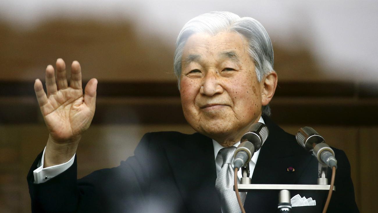 Japan: Kaiser Akihito fühlt sich zu alt - ZEIT ONLINE