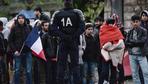Polizei räumt Flüchtlingslager in Paris