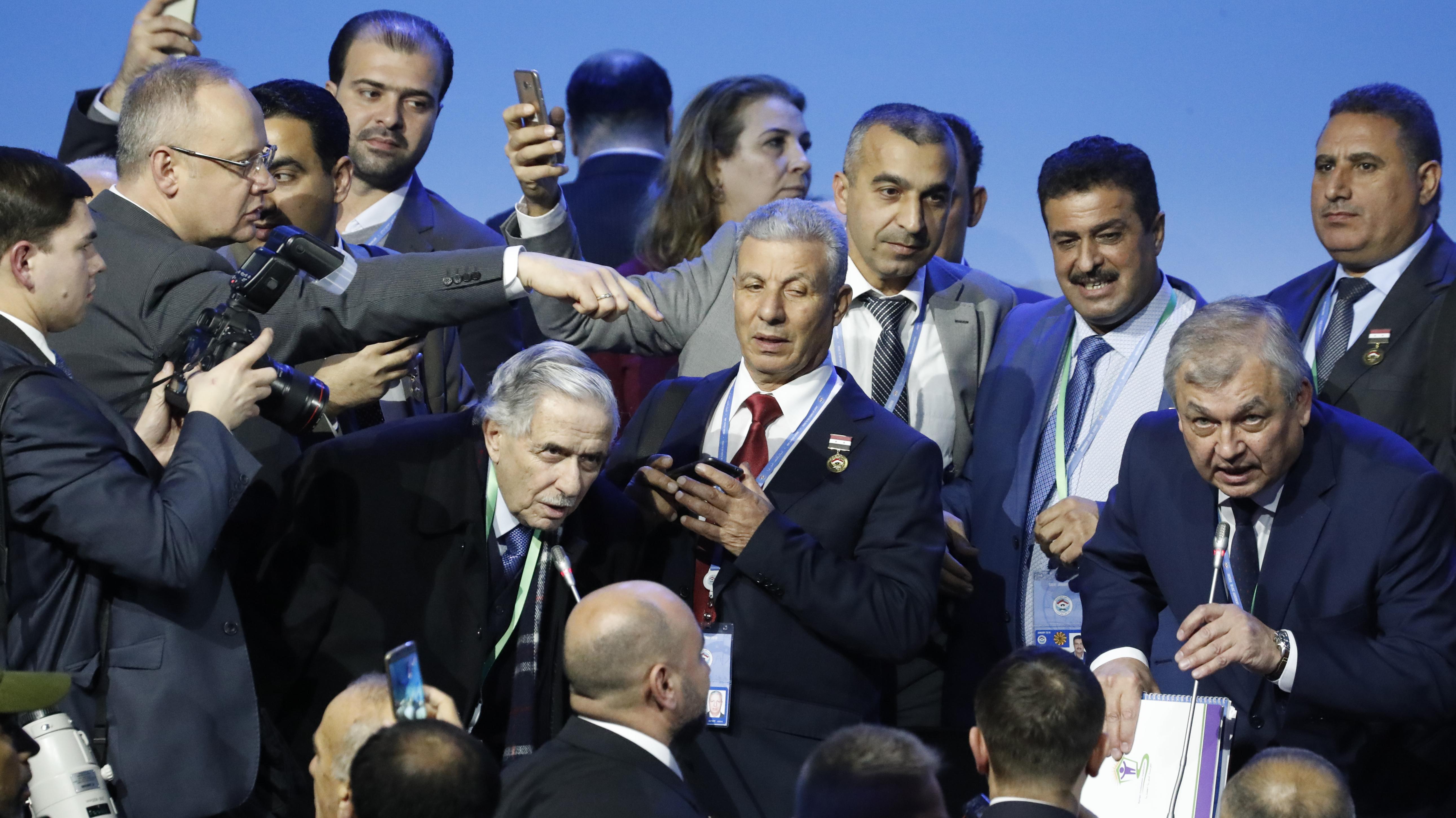 Syrien: Verhandler setzen Verfassungskommission ein