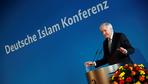 Seehofer fordert von Moscheen mehr Unabhängigkeit  