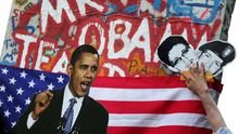 Collage von Berliner Aktivisten mit Bildern von US-Präsident Barack Obama und den Whistleblowern Eric Snowden und Bradley Manning