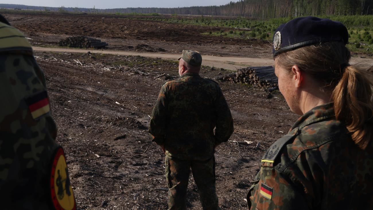 Aufr Stung Csu Will Wehrpflicht Und Einen Iron Dome Zeit Online