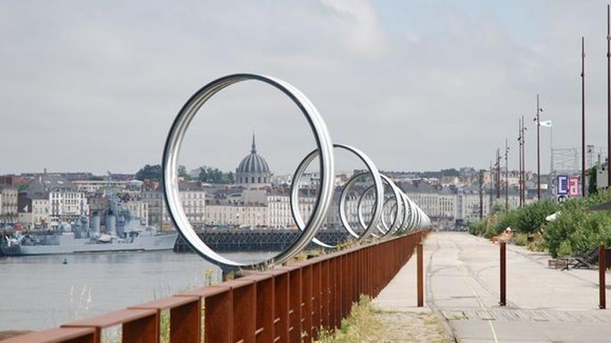 Loire radweg: die werke beziehen sich auf die geschichte der ...