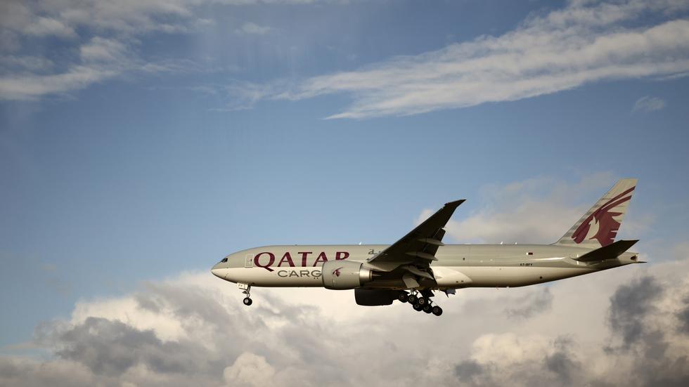 Flugzeugbau Boeing erhält Milliardenauftrag von Qatar Airways ZEIT