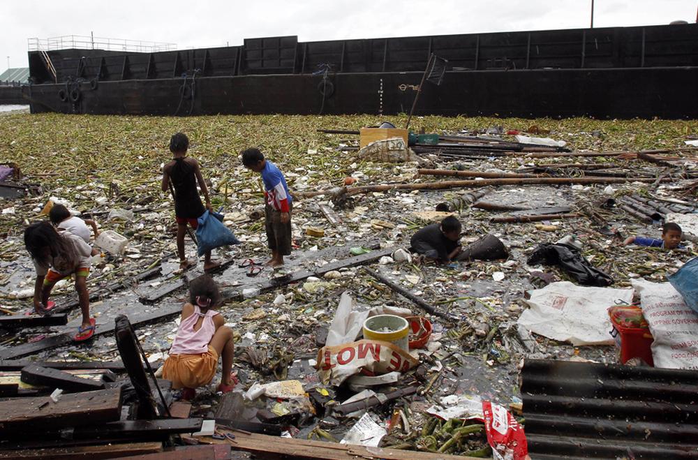 Tropensturm Mit Dem Taifun Kam Das Wasser Nach Manila ZEIT ONLINE