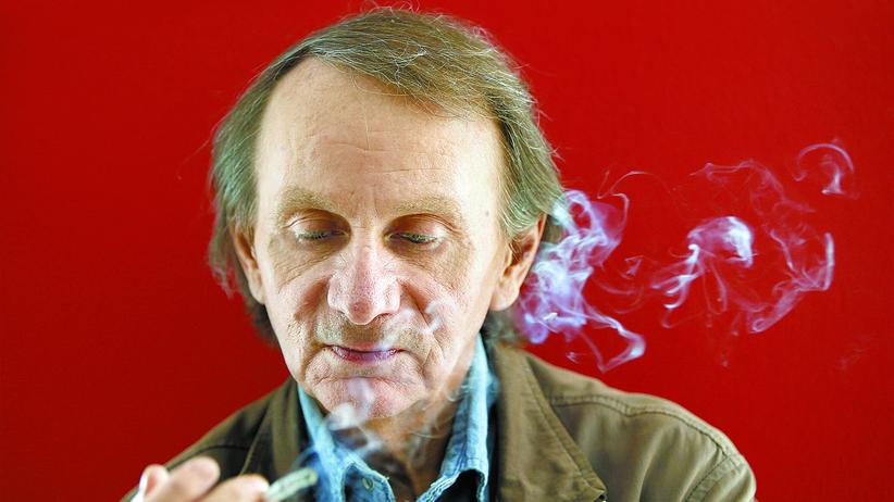 Michel Houellebecqs "Serotonin": Beim Rauchen versteht der Chefironiker Houellebecq keinen Spaß.