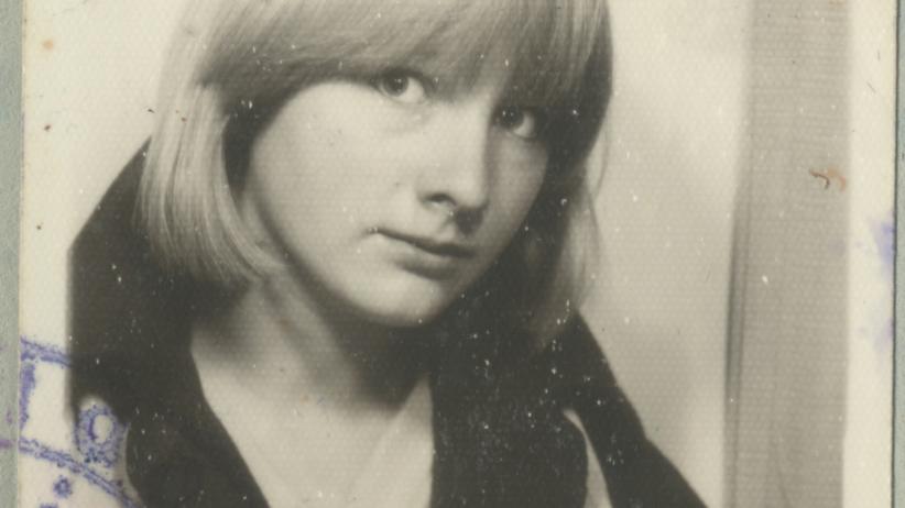 Schulzeit: Elisabeth von Thadden auf dem Mopedführerschein im Jahr 1977