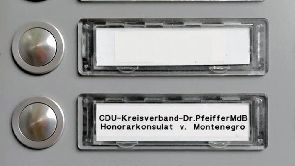 Lobbyismus: Wer beim Abgeordneten klingelt, dem kann ein Konsul öffnen.