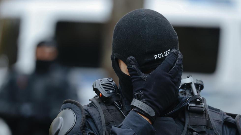Polizeigewalt in Deutschland: Die Polizei ist nicht für alle Menschen gleichbedeutend mit Sicherheit und Schutz.