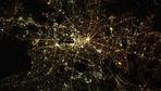 Berlin aus dem Weltall: Auf Satellitenbildern kann man noch Ost- und West-Berlin sehen. Stimmt’s?
