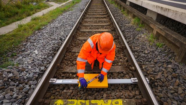 Fernverkehr: Deutsche Bahn sieht Generalsanierung der Riedbahn im Plan