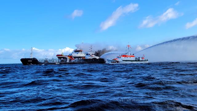 Ostsee: Brand auf Tankschiff in Rostock gelöscht