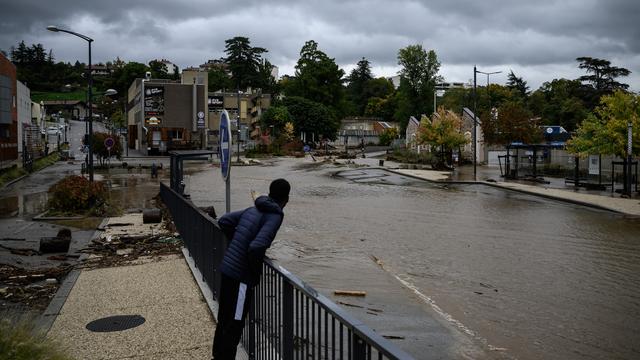 Unwetter in Frankreich: Alarmstufe Rot in sechs französischen Regionen wegen Hochwasser