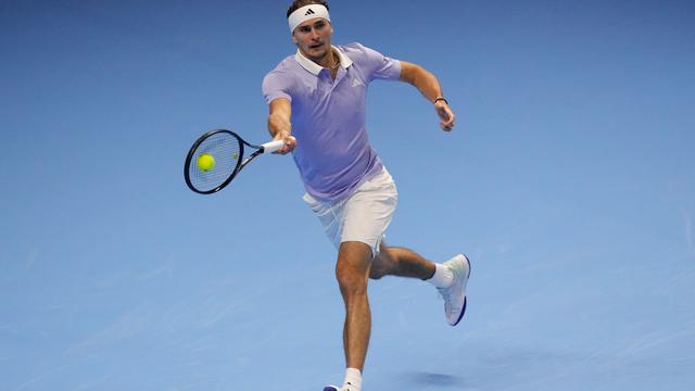 Tennis: Zverev steht bei ATP Finals im Halbfinale