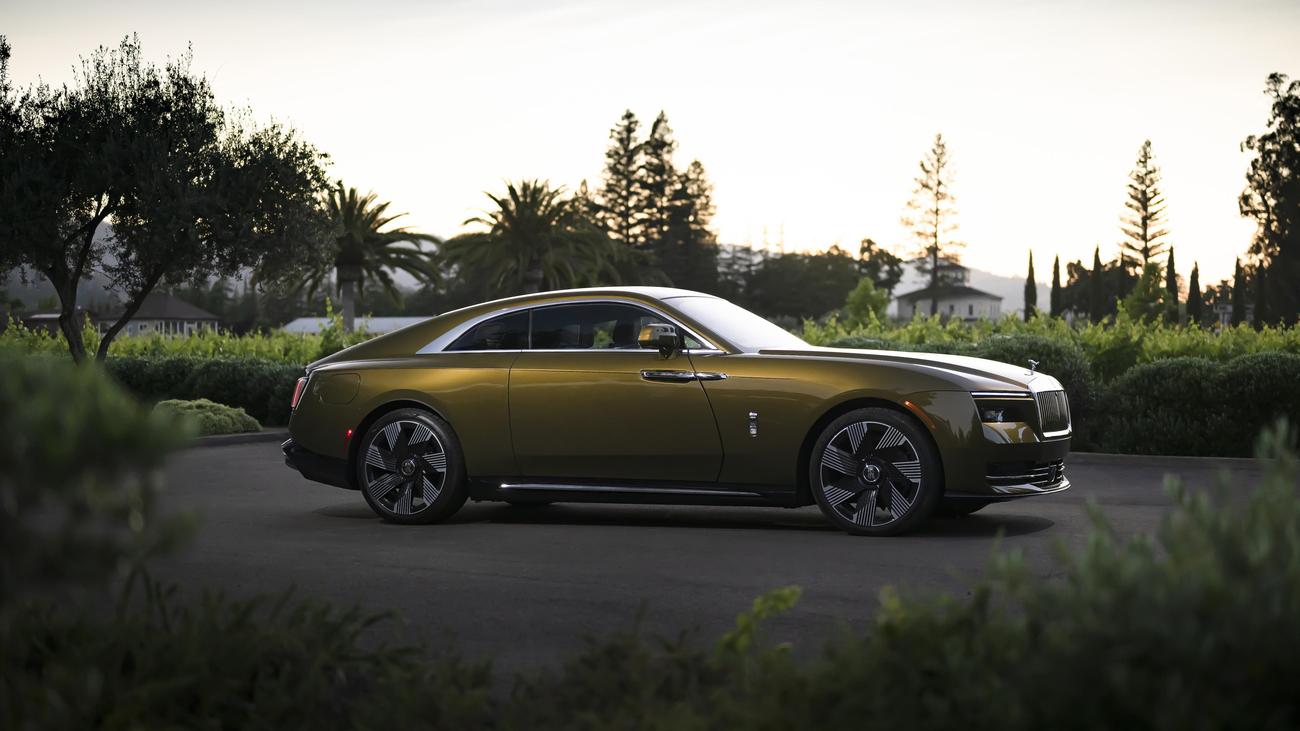 Rolls Royce Spectre : le luxe n’est pas encore la solution
