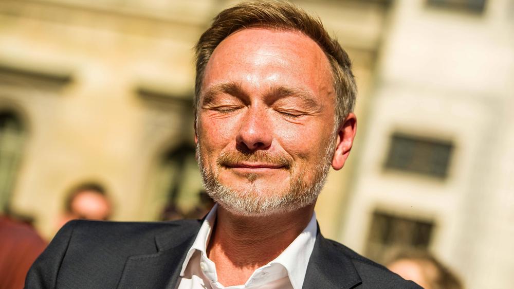 Erneuerbare Energien: Viele erneuerbare Energien bedeuten für Christian Lindners knappen Bundeshaushalt kurioserweise vor allem: viele ungeplante Mehrkosten.