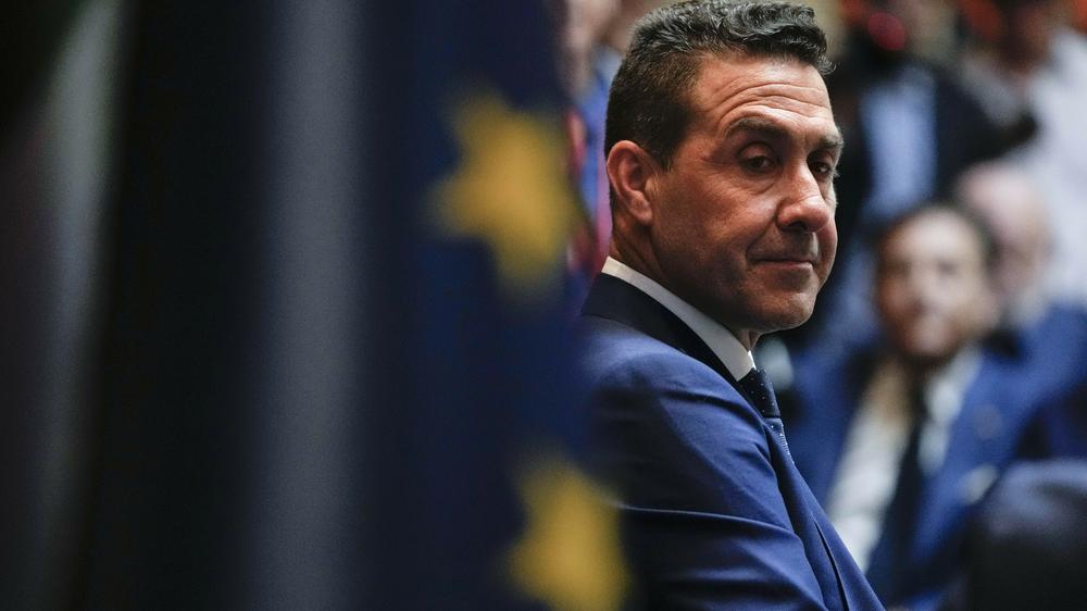 Roberto Vannacci: General Roberto Vannacci nimmt am Dienstag, den 30. April 2024, an der Buchvorstellung des Lega-Führers Matteo Salvini in Rom teil.