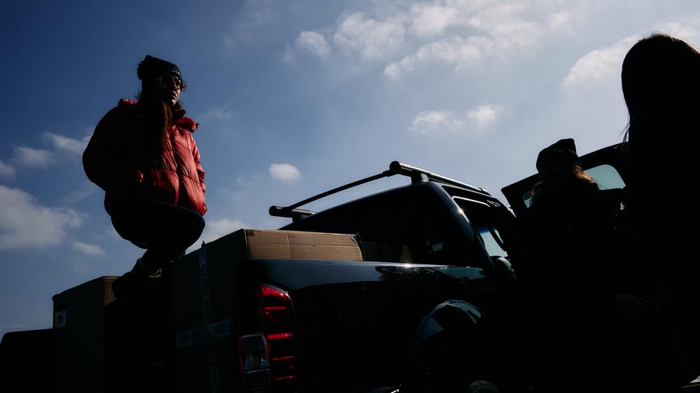  Laut dem Institut für Weltwirtschaft in Kiel summierte sich die militärische, finanzielle und humanitäre Hilfe aus Europa im März und April auf rund 20,2 Milliarden Euro.
