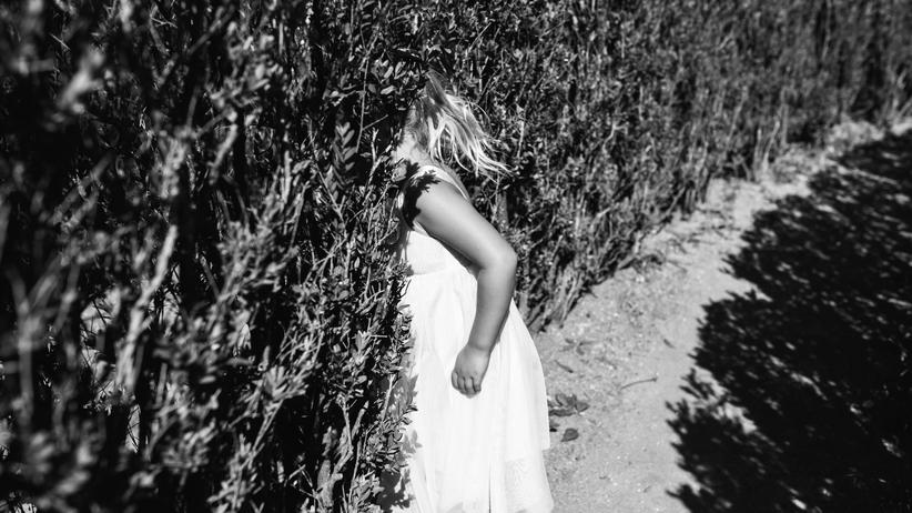 KI-Desinformation: Kinder und KI können täuschen. Doch im Gegensatz zum Menschen empfindet die KI keine Reue und keine Scham.