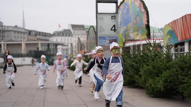 Elbvertiefung: Der tägliche Newsletter aus Hamburg: Zwischen Mehl und Milch macht mancher Knilch ’ne riesengroße Kleckerei
