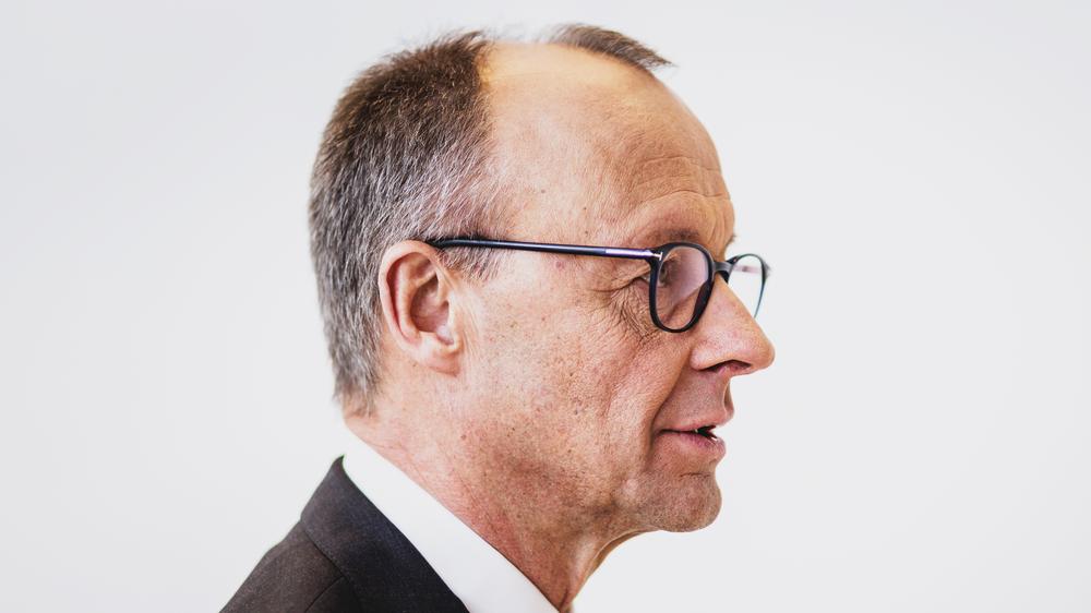 Wirtschaftspolitik der Bundesregierung: Setzt auf der Fachebene an entscheidenden Stellen auf Kontinuität: der neue Bundeskanzler Friedrich Merz.