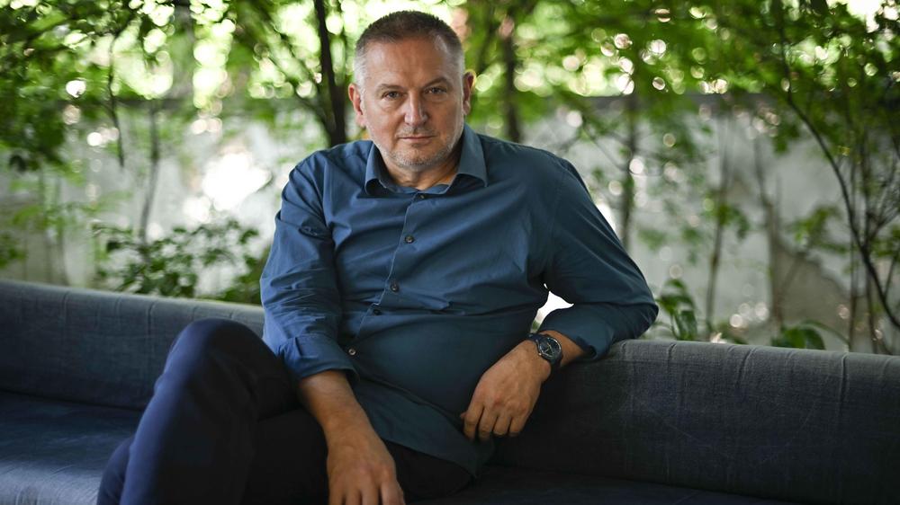  Wie aus einem Gärtner ein Garten werden kann, zeigt der bulgarische Schriftsteller Georgi Gospodinov mit seinem Buch "Der Gärtner und der Tod".