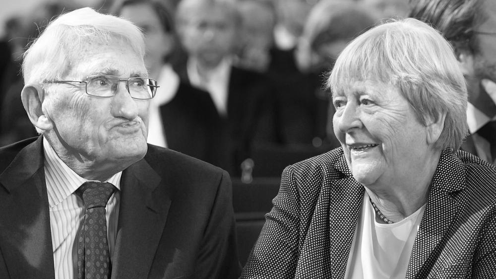  An Pfingsten ist Ute Habermas (rechts) im Alter von 95 Jahren gestorben.