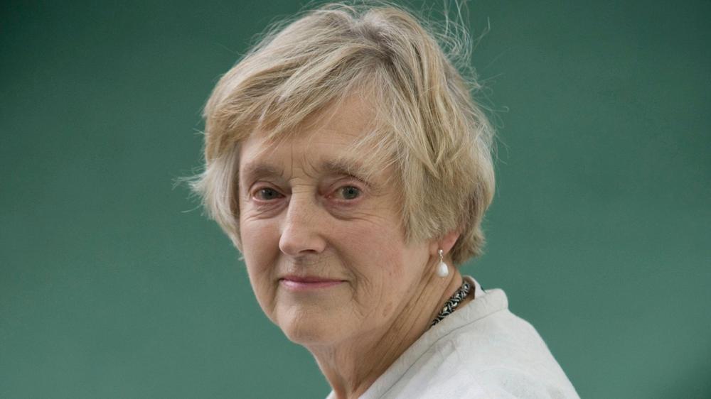  Stella Rimington, geboren am 13. Mai 1935 in London, gestorben am 3. August 2025