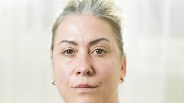 (+) Caroline Darian: 