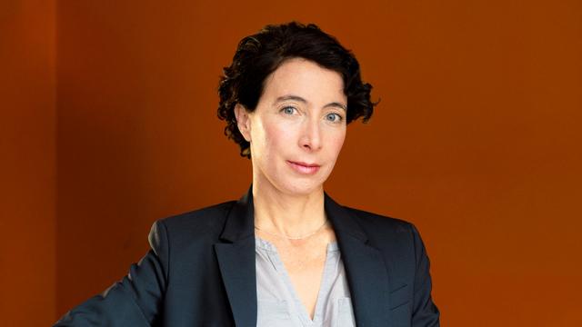 (+) Ayelet Gundar-Goshen: 