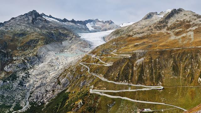 (+) Linke Intellektuelle in Zürich: Ein neuer Härtegrad
