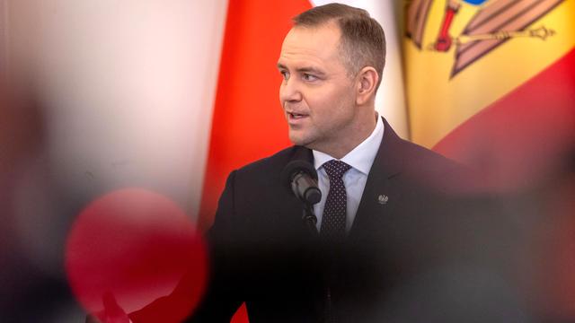 Karol Nawrocki: Polens Präsident spricht sich für eigene Atomwaffen aus