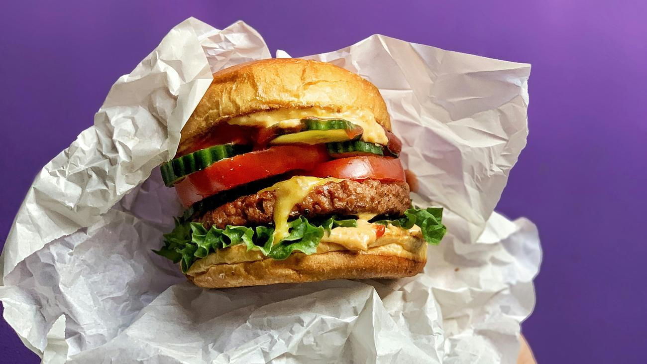 Vegetarische Produkte: "Veggieburger"-Bezeichnung im EU-Namensstreit vorerst erlaubt