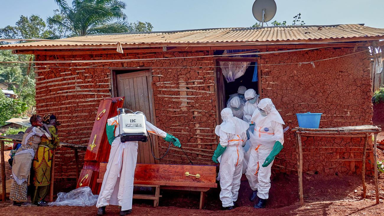 Demokratische Republik Kongo: Zahl der Ebola-Verdachtsfälle in der DR Kongo steigt auf über 900