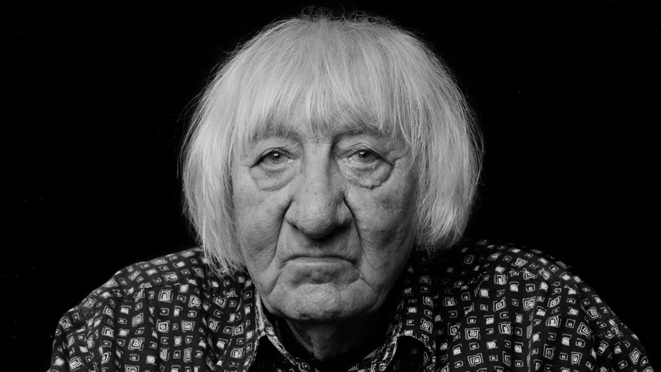 »Und was machst du am Wochenende?« / Walter Schels: »Ein Schimpanse hat mich umarmt und geküsst«