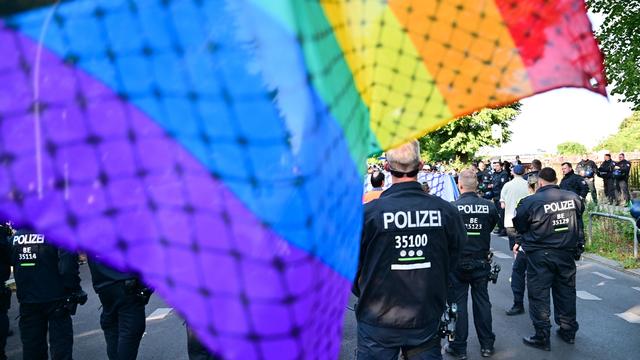 Elbvertiefung: Der tägliche Newsletter aus Hamburg: Wie eine Veranstaltung zu Queerfeindlichkeit traurige Aktualität bekam