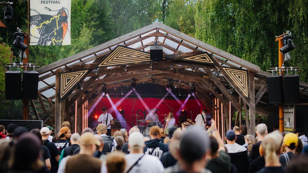 Elbvertiefung: Der tägliche Newsletter aus Hamburg: Mehr Gitarren, weniger Glitzer: Hamburgs neues Rockfestival
