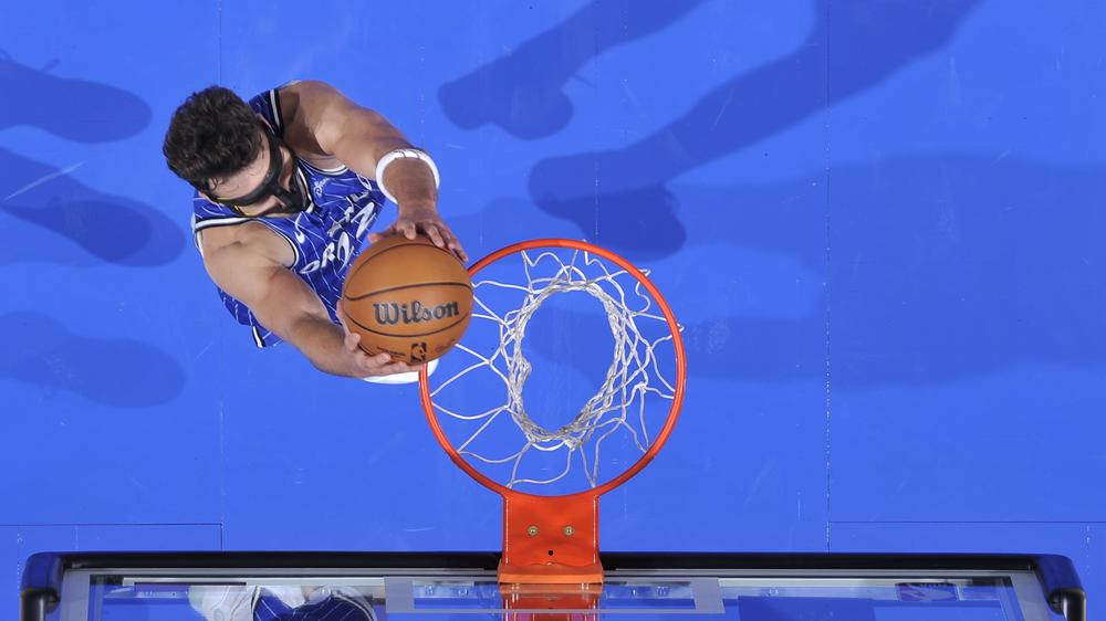 NBA: Der 24-jährige Franz Wagner aus Prenzlauer Berg, der als Siebenjähriger bei Alba Berlin anfing, ist der bestbezahlte Athlet der deutschen Sportgeschichte.